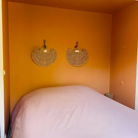 Maison De Familiale Port Hébergement de vacances *
